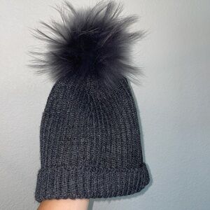 NWOT Marc Jacobs Black Knit Real Fur Pom-Pom Beanie